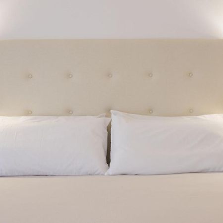 Apartamentos Boutique Puerta De Reyes Toledo Ngoại thất bức ảnh